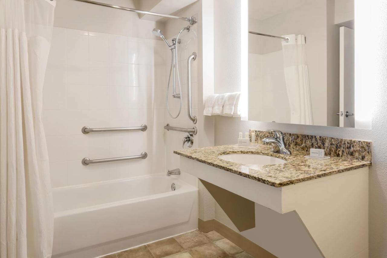 Residence Inn St. Petersburg Clearwater Exterior foto